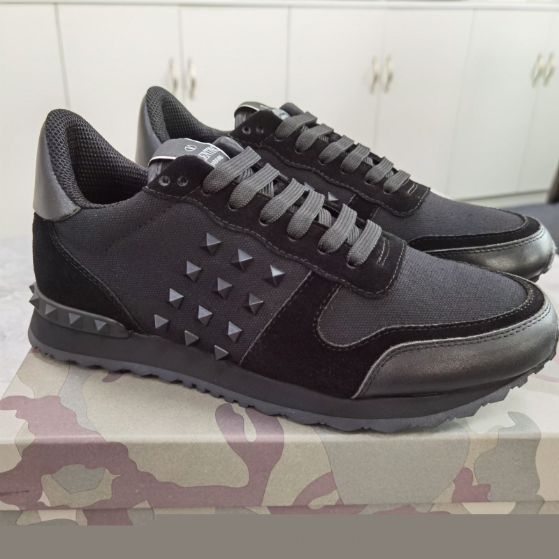 Valentino Sneakers
